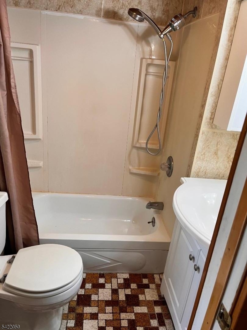 34 Rose Trail Andover, NJ 07821 - Photo 10 of 15