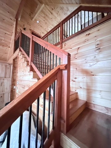 5575 Rainbow Springs Road Franklin, NC 28734 - Photo 14 of 35 a view of entryway with wooden floor