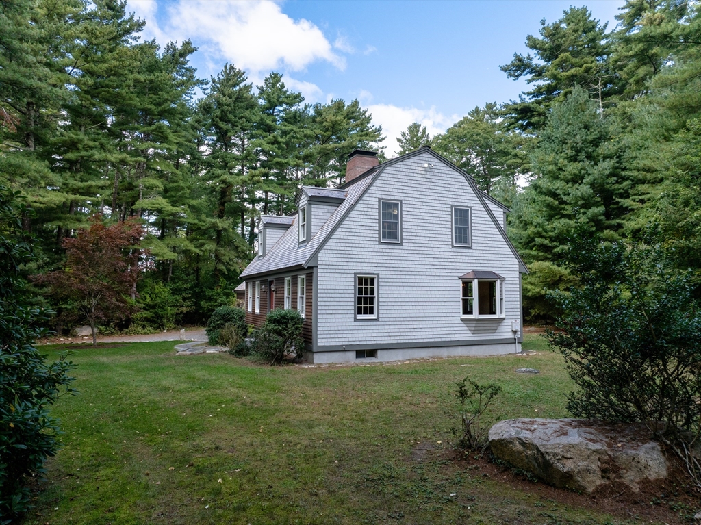 131 Dexter Road Marion, MA 02738 - Photo 28 of 33