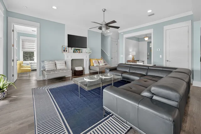 $1,100,000 | 2975 Holley Point Road, Navarre, FL 32566