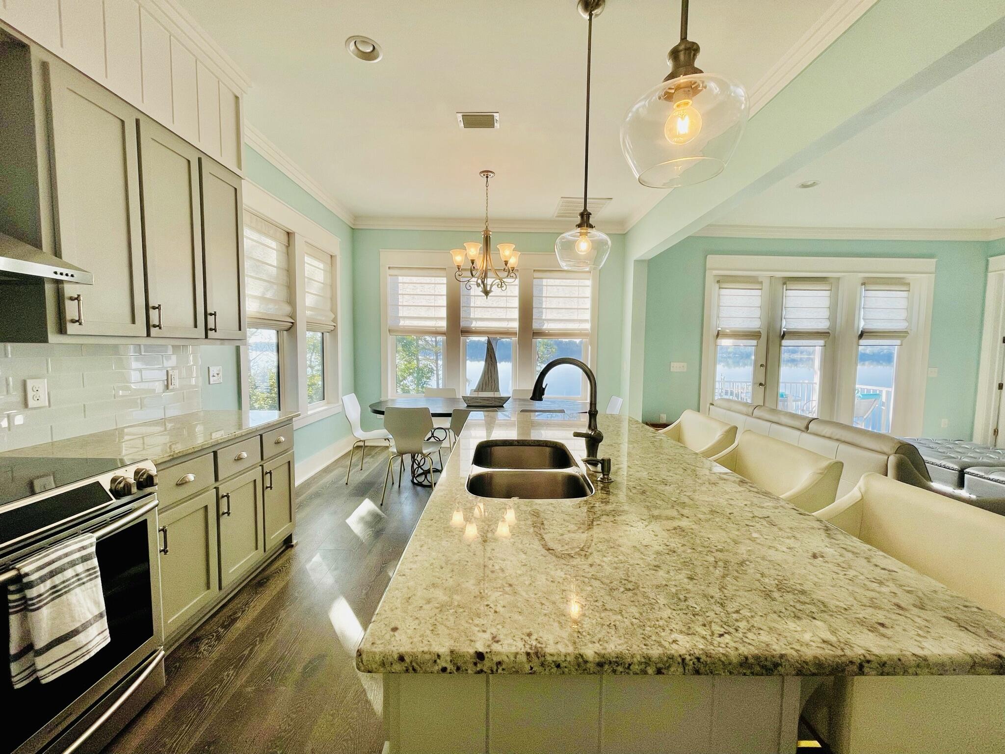 2975 Holley Point Road Navarre, FL 32566 - Photo 33 of 101 IMG_9136