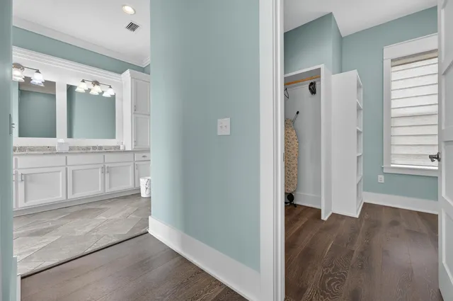 $1,100,000 | 2975 Holley Point Road, Navarre, FL 32566