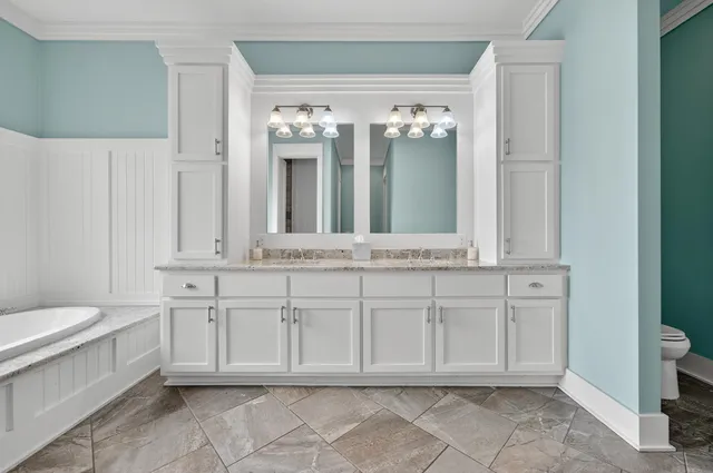 $1,100,000 | 2975 Holley Point Road, Navarre, FL 32566