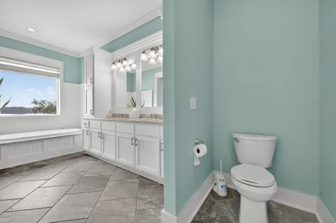 $1,100,000 | 2975 Holley Point Road, Navarre, FL 32566