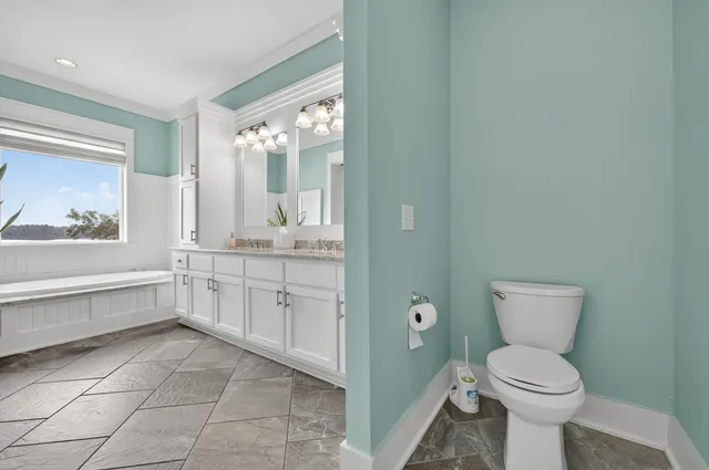 $1,100,000 | 2975 Holley Point Road, Navarre, FL 32566