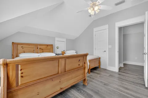 $1,100,000 | 2975 Holley Point Road, Navarre, FL 32566