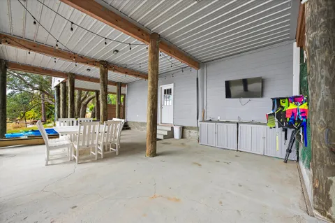 $1,100,000 | 2975 Holley Point Road, Navarre, FL 32566