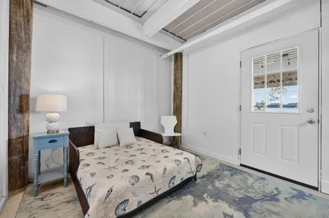 $1,100,000 | 2975 Holley Point Road, Navarre, FL 32566