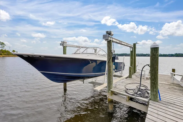 $1,100,000 | 2975 Holley Point Road, Navarre, FL 32566