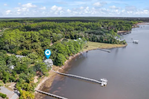 $1,100,000 | 2975 Holley Point Road, Navarre, FL 32566