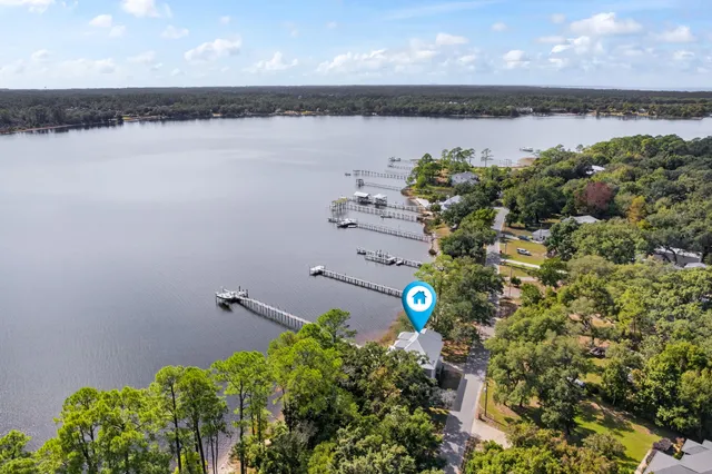 $1,100,000 | 2975 Holley Point Road, Navarre, FL 32566