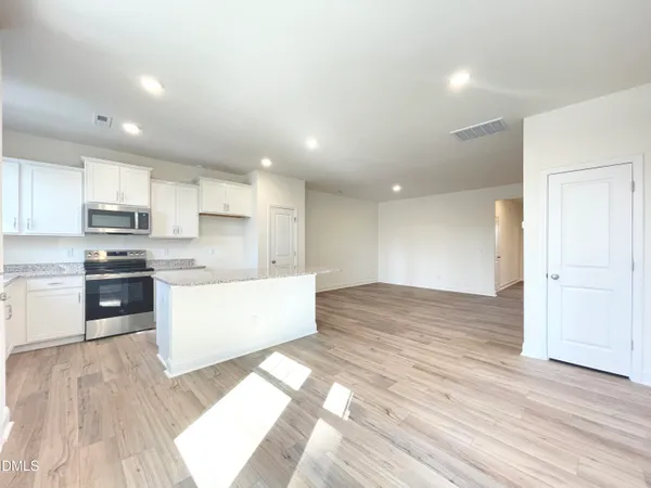 $1,800 | 6417 Granite Quarry Drive, Raleigh, NC 27610