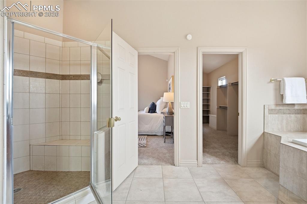 10350 Hodgen Road Colorado Springs, CO 80908 - Photo 18 of 49 Primary Bathroom