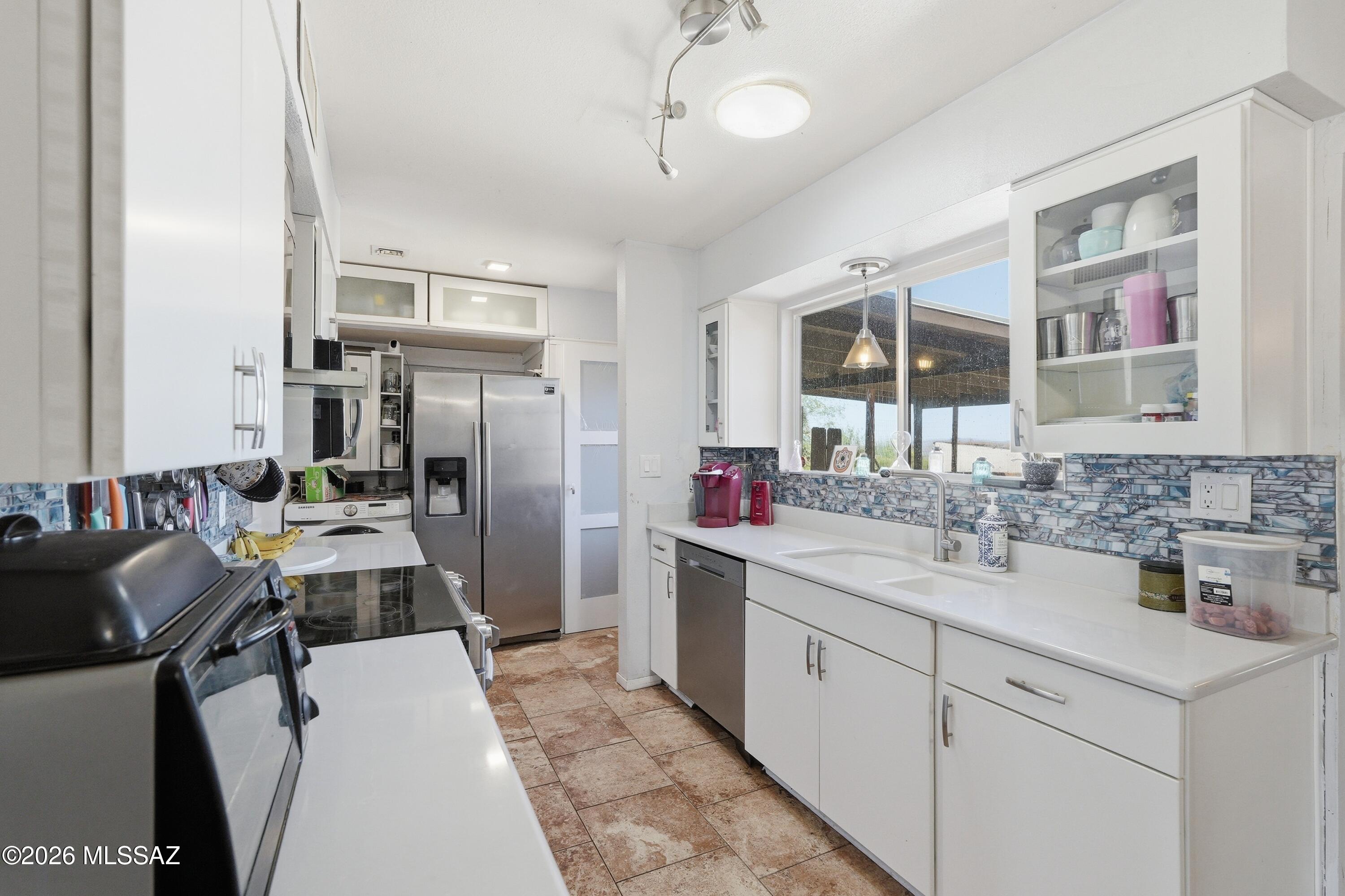 12010 West Hilltop Road Tucson, AZ 85736 - Photo 10 of 49