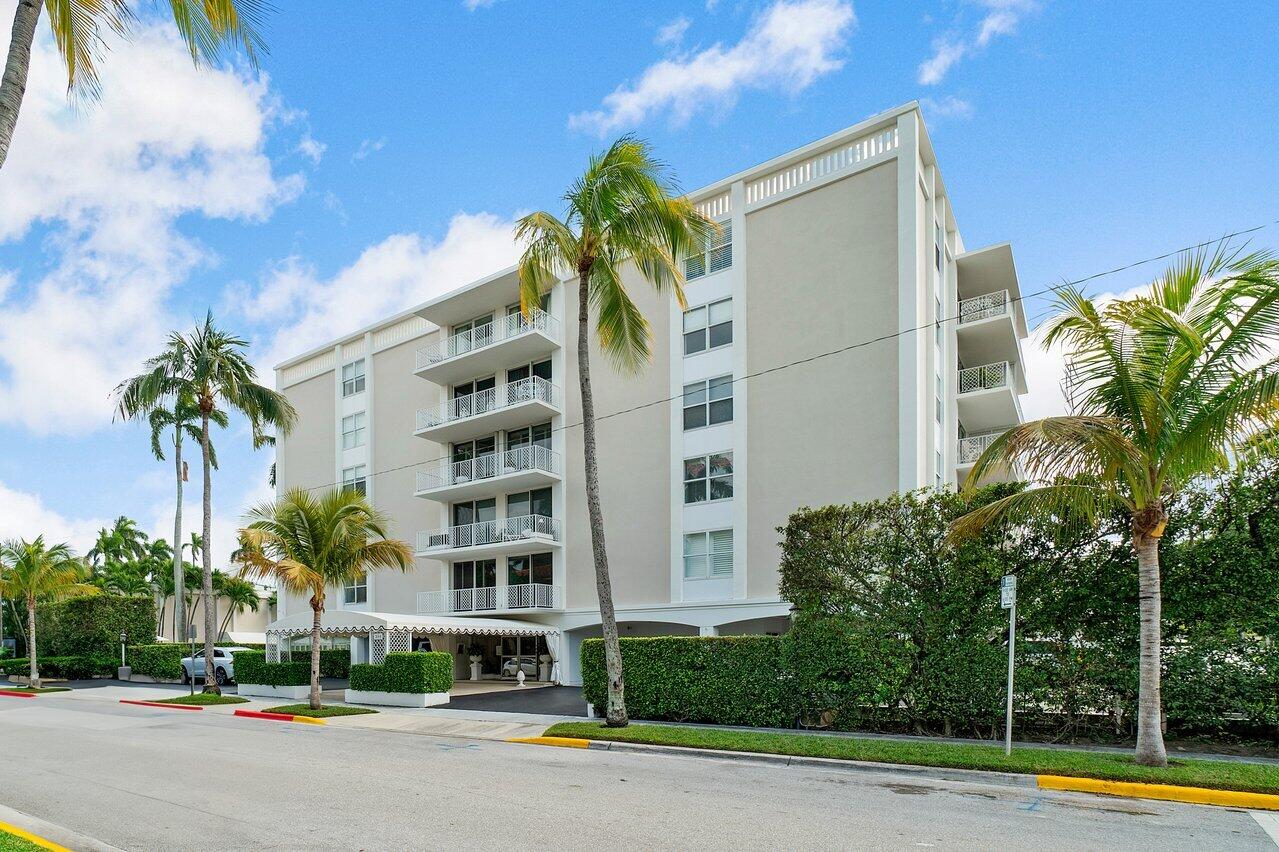 354 Chilean Avenue, Unit 3A Palm Beach, FL 33480 - Photo 28 of 30 Island House