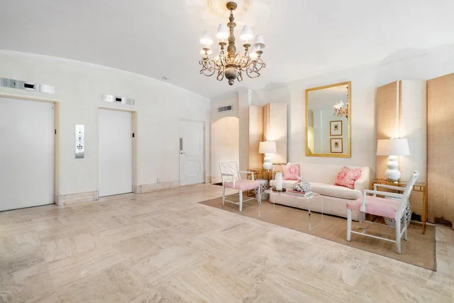 $25,000 | 354 Chilean Avenue, Unit 3A, Palm Beach, FL 33480