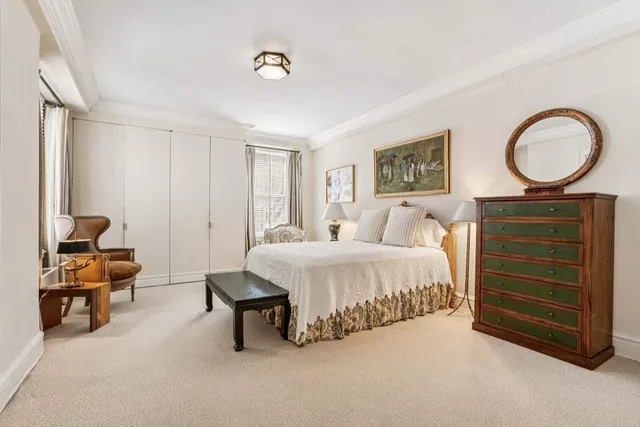 $2,450,000 | 1105 Park Avenue, Unit 6D | Upper East Side