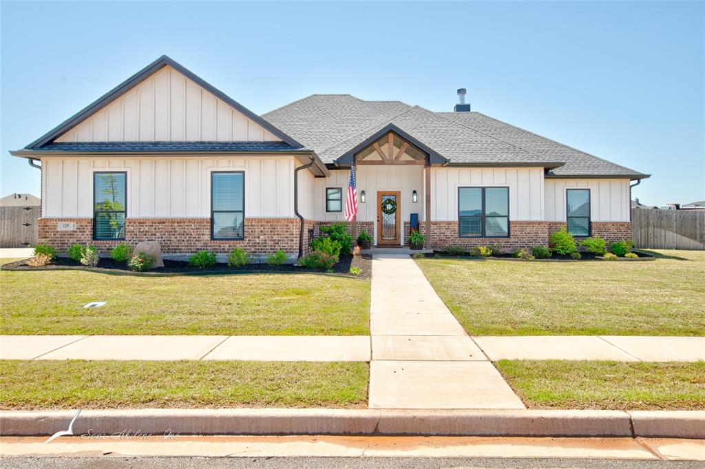 125 Beechcraft Abilene, TX 79602 - Photo 1 of 1 a front view of house with yard and seating