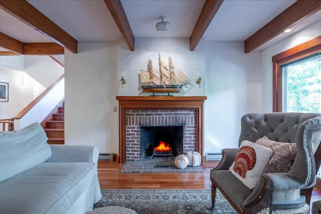 $349,000 | 10 Harbor Drive, Unit 10, Lincolnville, ME 04849