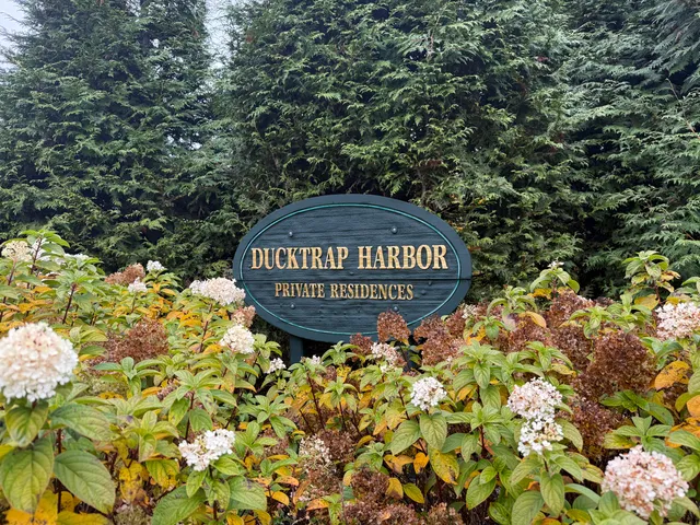 $349,000 | 10 Harbor Drive, Unit 10, Lincolnville, ME 04849