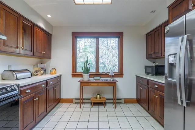 $349,000 | 10 Harbor Drive, Unit 10, Lincolnville, ME 04849