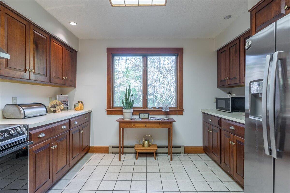 10 Harbor Drive, Unit 10 Lincolnville, ME 04849 - Photo 29 of 71 04-10 Harbor Dr-3