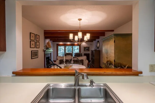 $349,000 | 10 Harbor Drive, Unit 10, Lincolnville, ME 04849