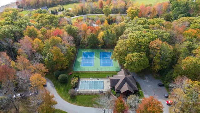 $349,000 | 10 Harbor Drive, Unit 10, Lincolnville, ME 04849