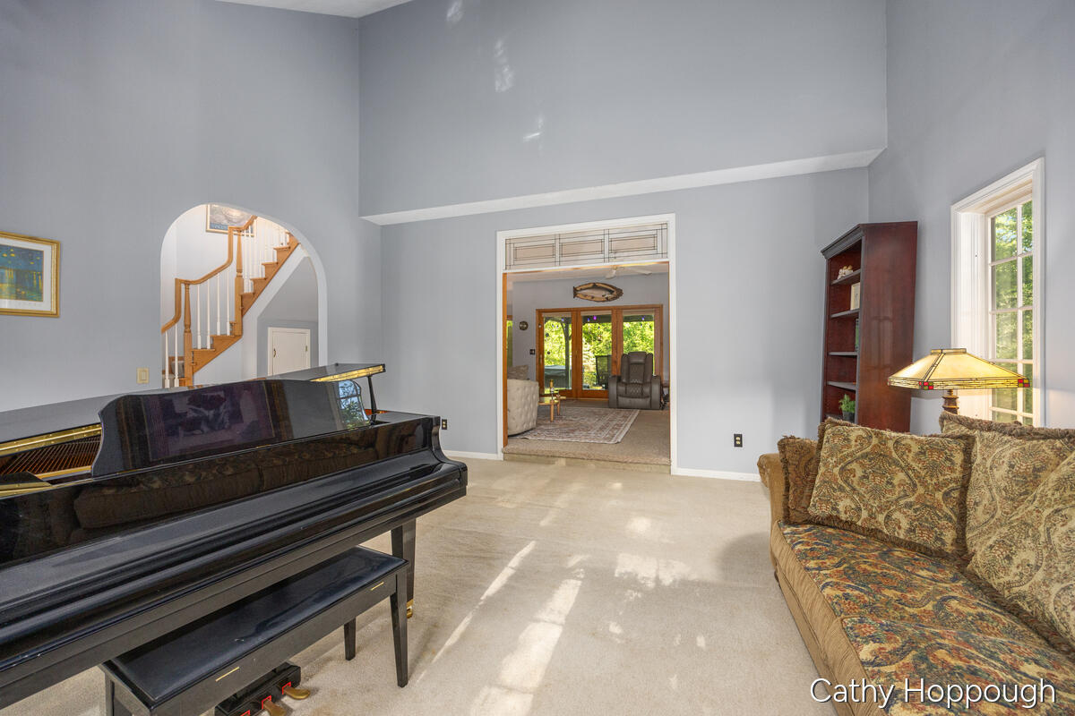 470 Caroline Street Ionia, MI 48846 - Photo 8 of 69 470-Caroline_008