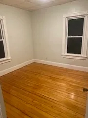 $2,500 | 211 Buffinton Street, Unit 2, Fall River, MA 02721
