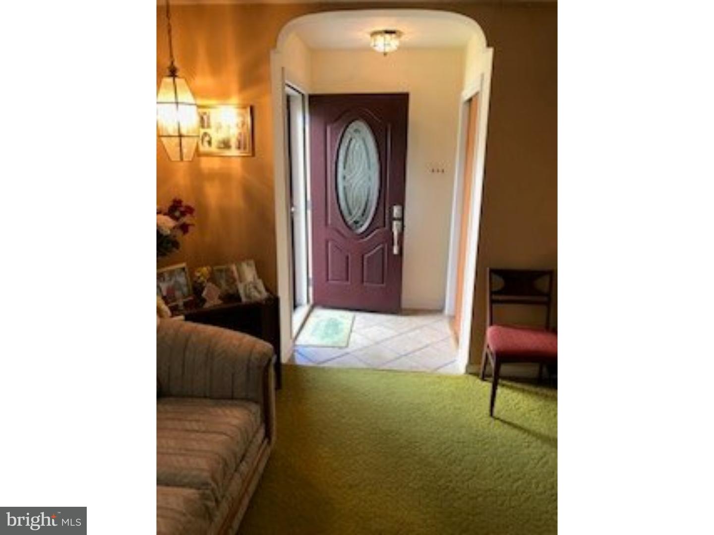 1134 Chesworth Road Philadelphia, PA 19115 - Photo 2 of 13 Gallery Image 2