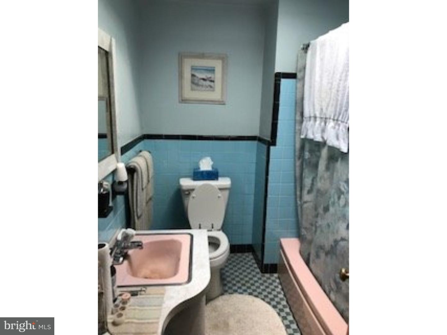 1134 Chesworth Road Philadelphia, PA 19115 - Photo 8 of 13 Gallery Image 8