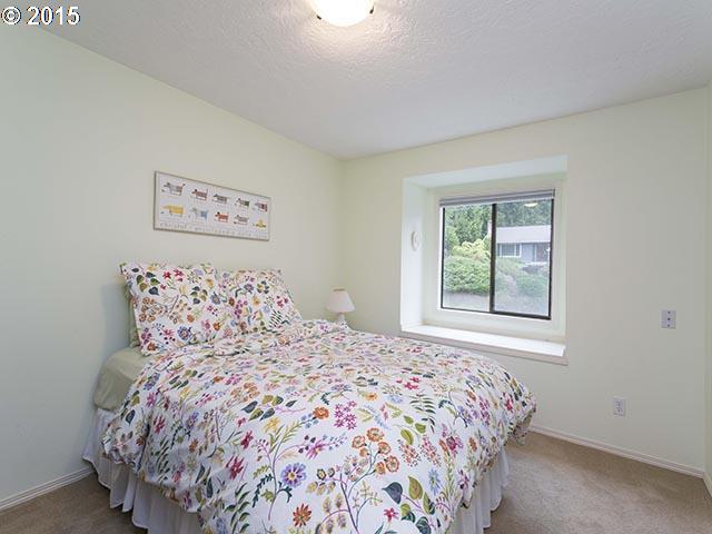 2850 Southwest Raleighview Drive Portland, OR 97225 - Photo 11 of 16 Bedroom