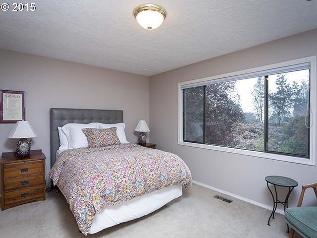 2850 Southwest Raleighview Drive Portland, OR 97225 - Photo 7 of 16 Bedroom, Primary