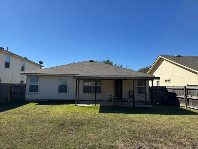 $209,900 | 18420 Wind Tree Lane, Elgin, TX 78621