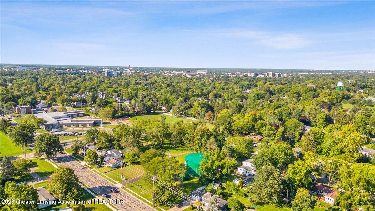 930 Delridge Road East Lansing, MI 48823 - Photo 50 of 50 Aerial1