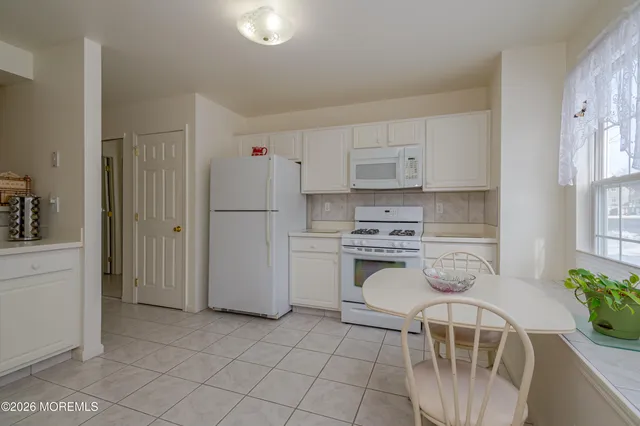 $479,900 | 159 Dorado Beach Court, Howell, NJ 07731