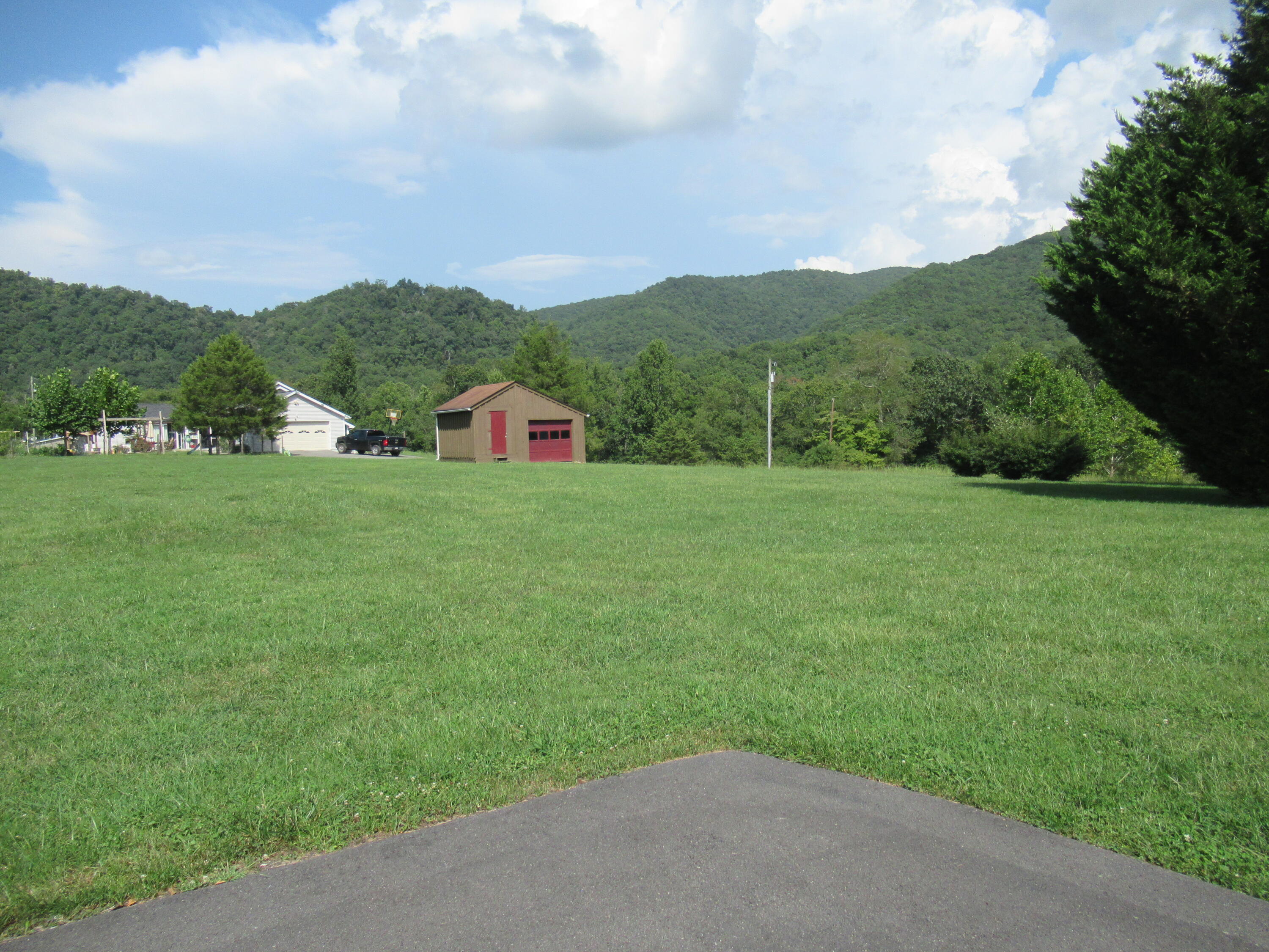 2779 Stone House Road Lewisburg, WV 24901 - Photo 49 of 53 Gallery Image 49