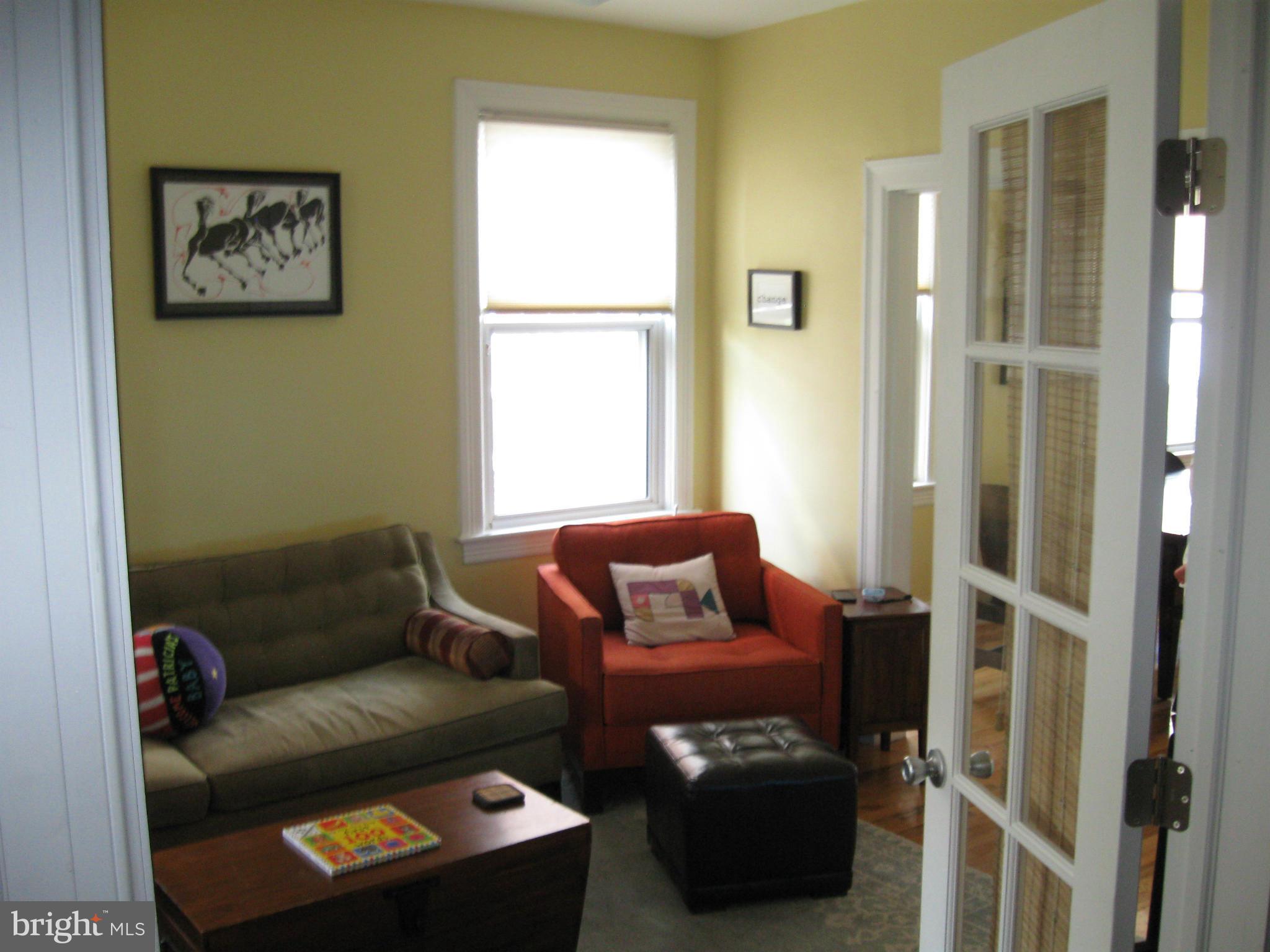 512 Rittenhouse Street Northwest Washington, DC 20011 - Photo 4 of 28 Family Room