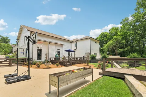 $1,395,000 | 2809 Vaulx Lane, Nashville, TN 37204