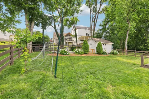 $1,395,000 | 2809 Vaulx Lane, Nashville, TN 37204