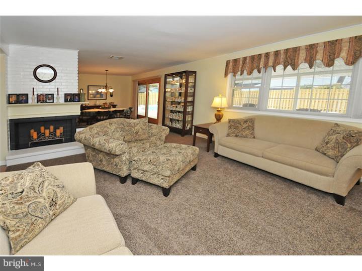 29 Fallenrock Road Levittown, PA 19056 - Photo 5 of 24