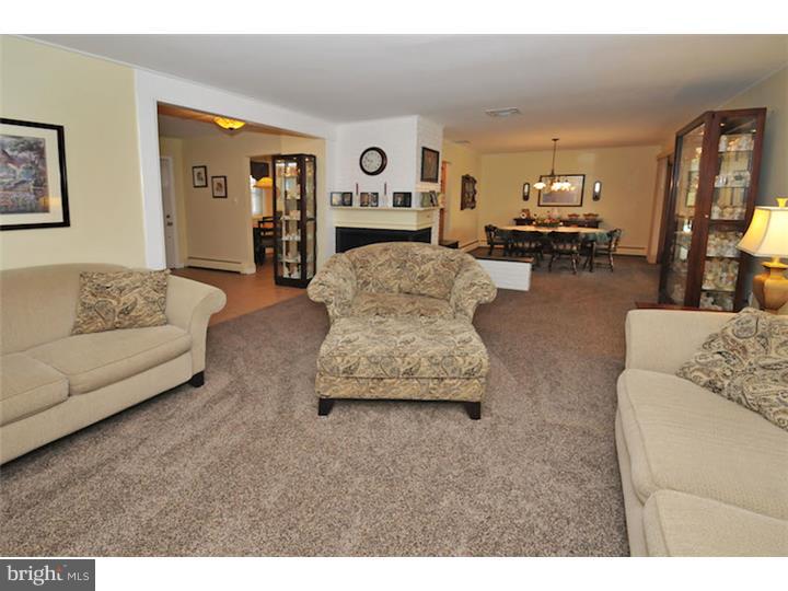 29 Fallenrock Road Levittown, PA 19056 - Photo 6 of 24