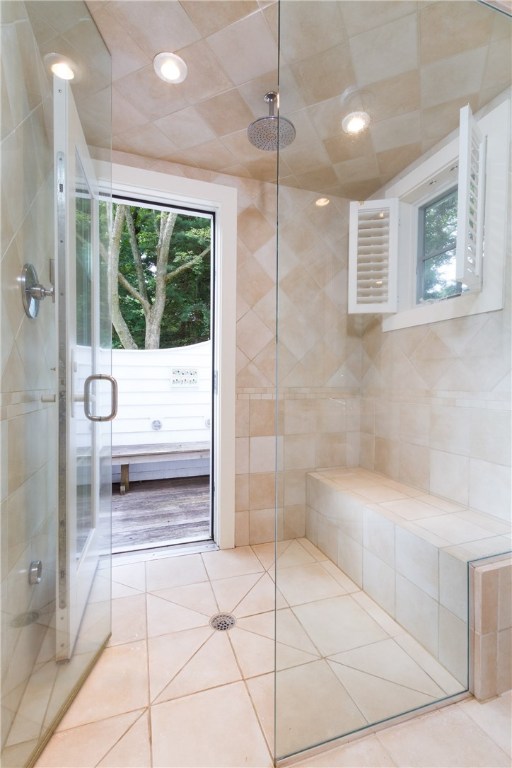 180 Willett Road Narragansett, RI 02874 - Photo 17 of 40 Master Bedroom Shower Leading to Outdoor Shower