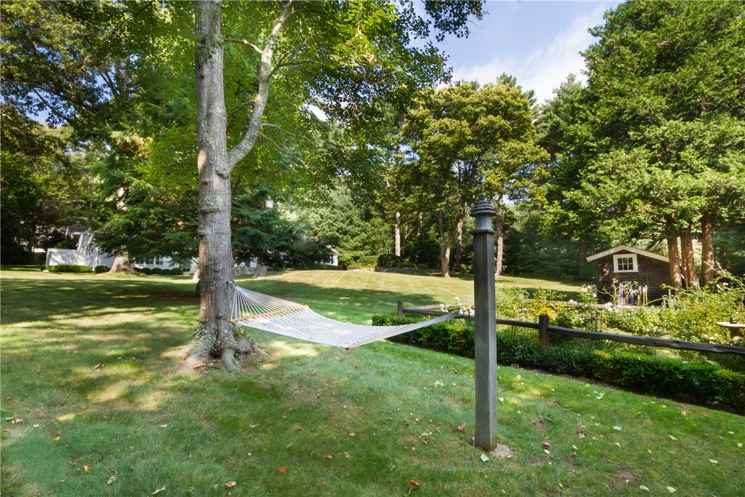 180 Willett Road Narragansett, RI 02874 - Photo 33 of 40 Grounds