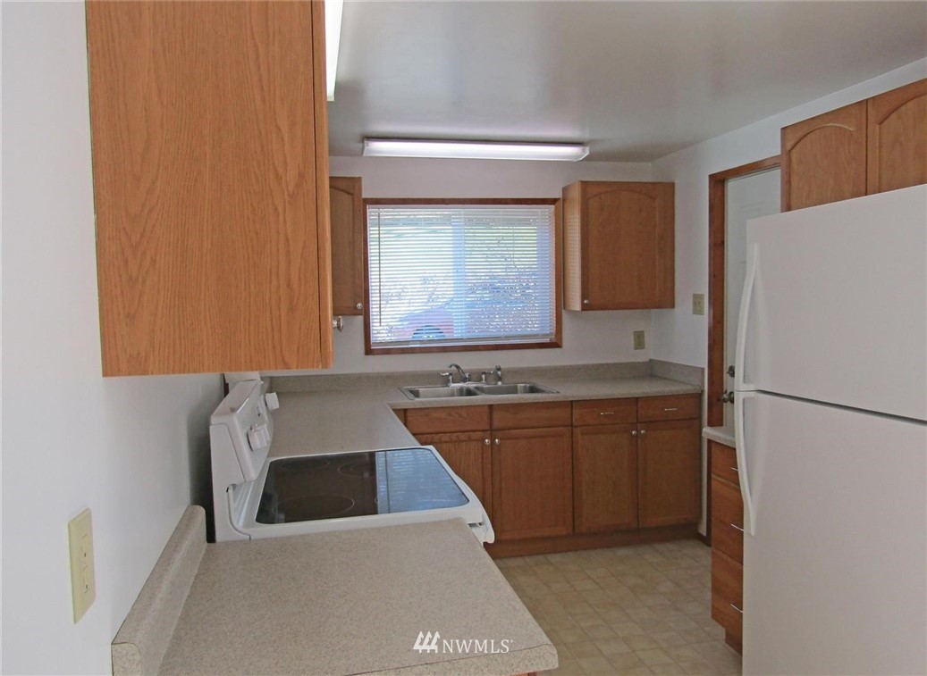 201 Tilton View Road Morton, WA 98356 - Photo 5 of 25 Gallery Image 5