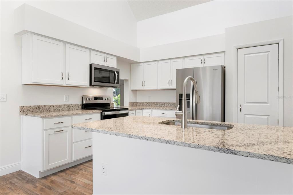 3 Inlets Boulevard, Unit 3 Nokomis, FL 34275 - Photo 8 of 56