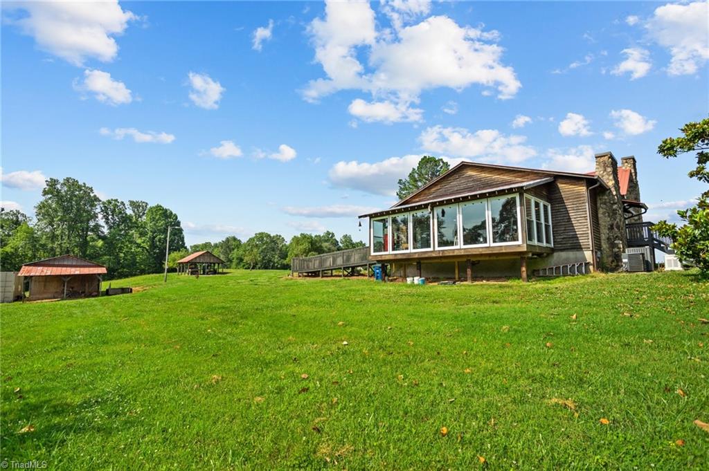 327 Tobacco Road Madison, NC 27025 - Photo 45 of 50 Rear view