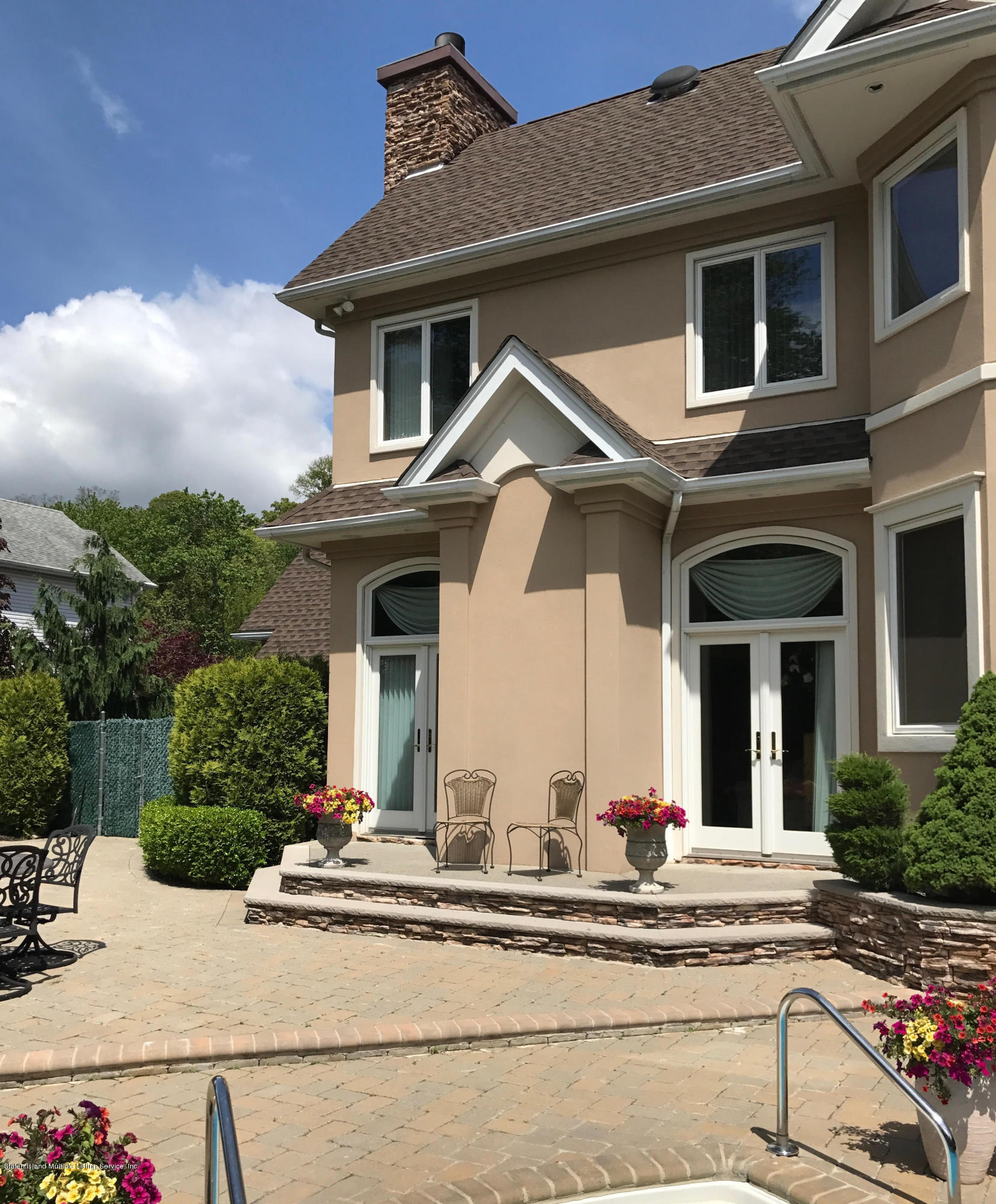 256 St George Road Staten Island, NY 10306 - Photo 54 of 55 9