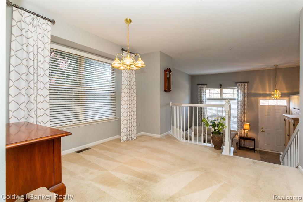16962 Farmington Road Livonia, MI 48154 - Photo 16 of 38